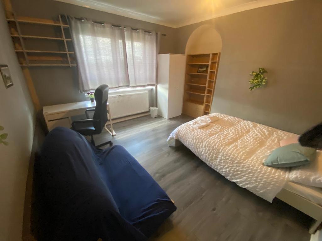 Lovely Private Room In Sandilands Dr Ab24 Абърдийн Екстериор снимка
